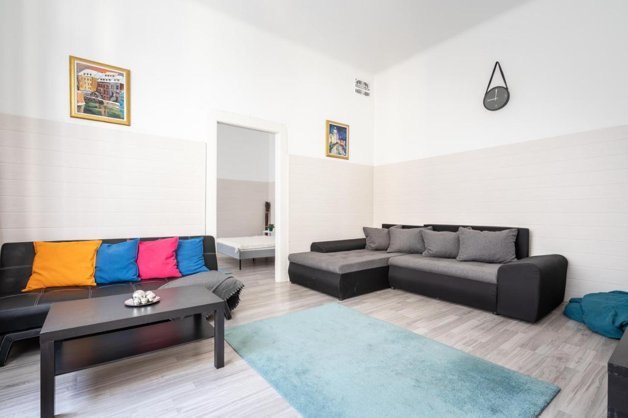 The White House Apartment Budapest Exterior photo