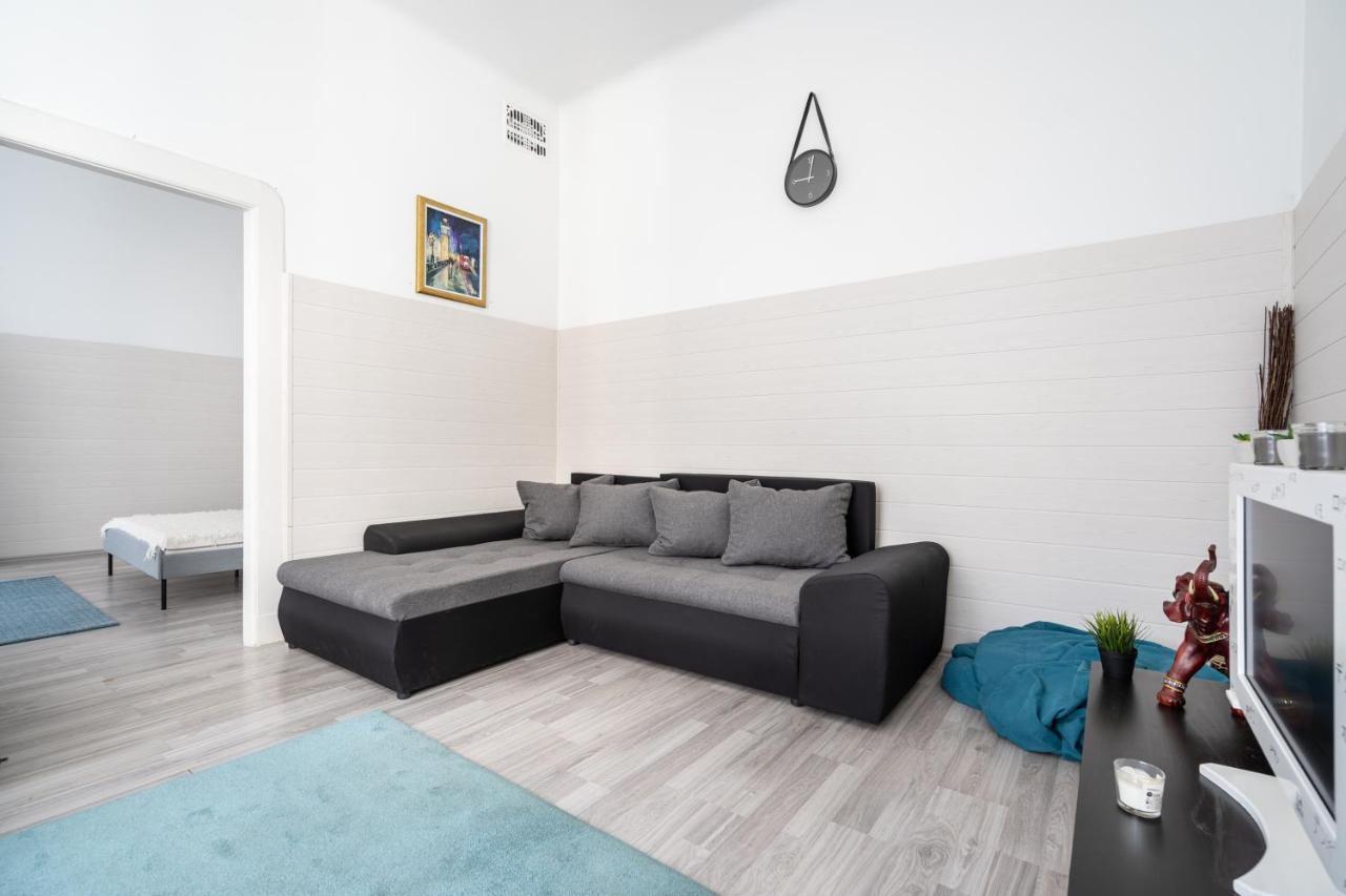 The White House Apartment Budapest Exterior photo